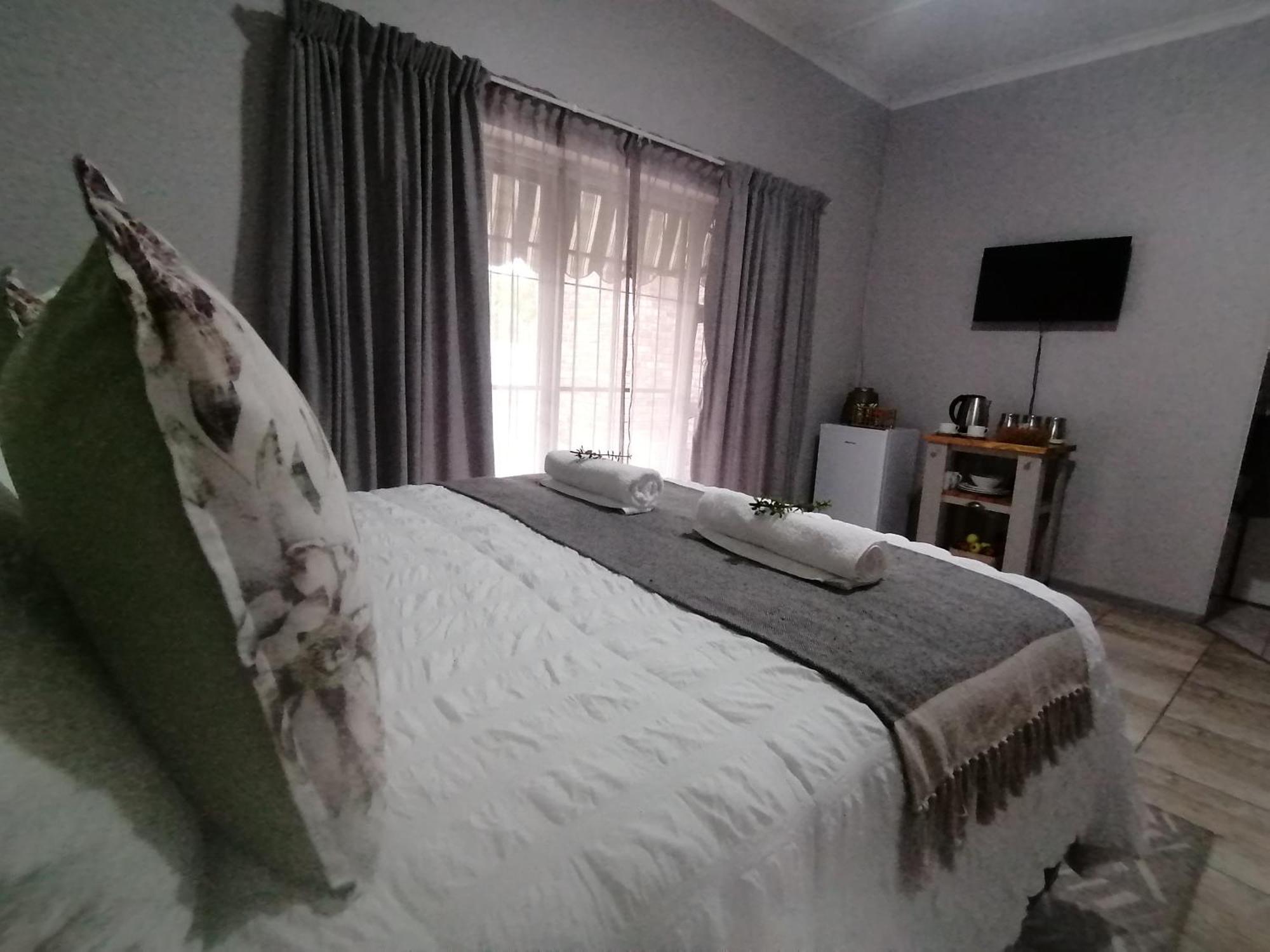 Oppi Draai Guesthouse أوتشورن المظهر الخارجي الصورة