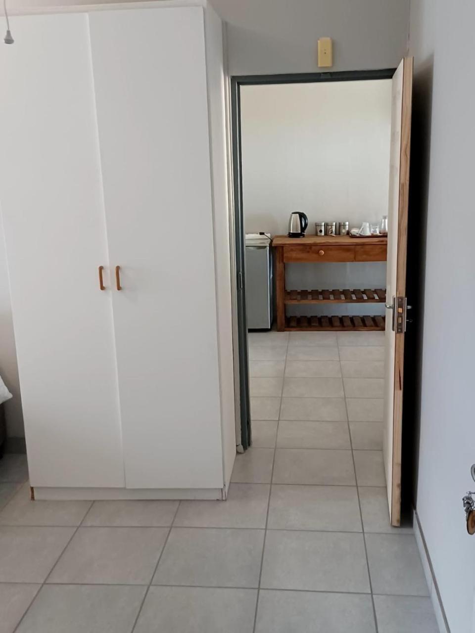 Oppi Draai Guesthouse أوتشورن المظهر الخارجي الصورة